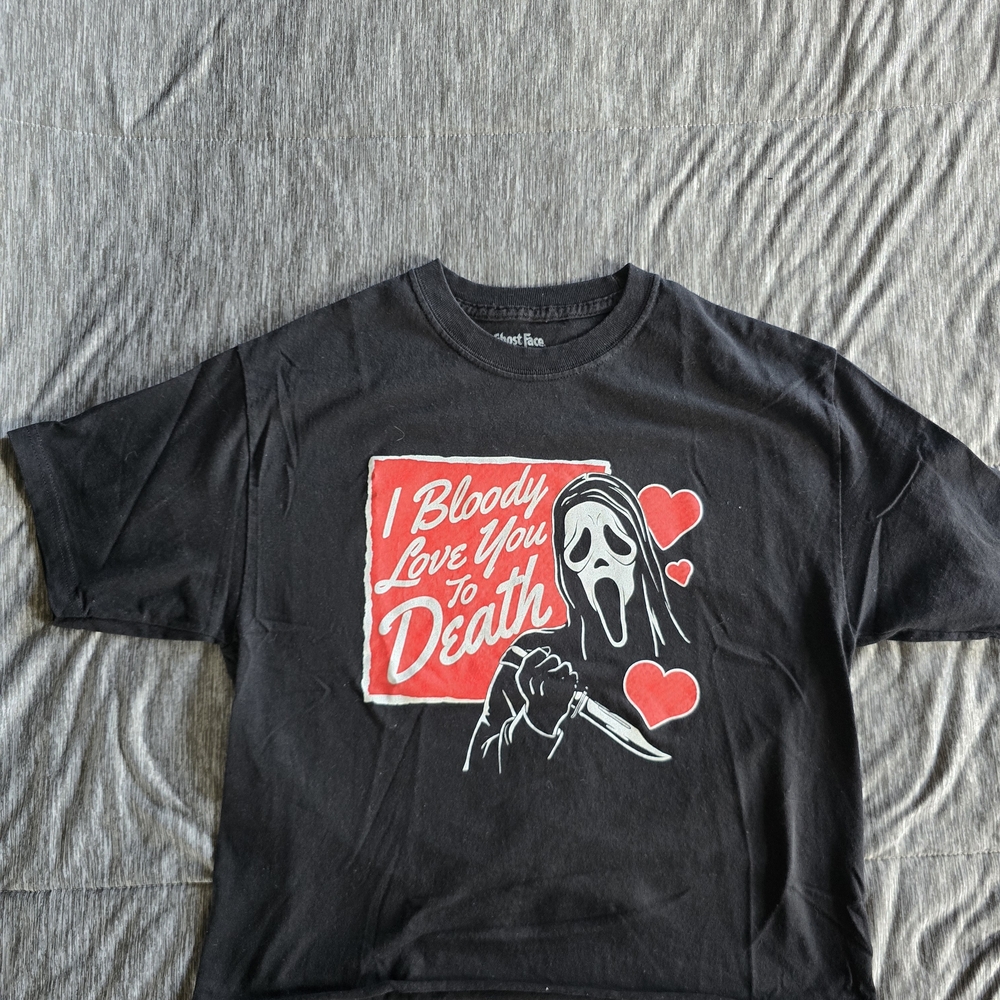 Black Graphic Ghost face Cropped T-Shirt